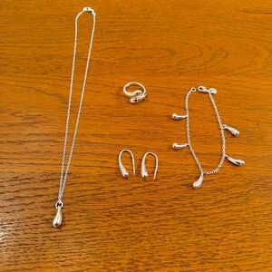 Sterling Silver Jewelry Set 18” Necklace, 8” Bracelet, earrings and Ring 925 NEW